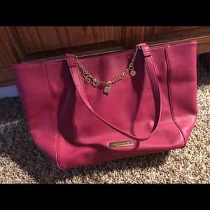 NWOT Liz Claiborne Pink Purse w/ Gold Hardware